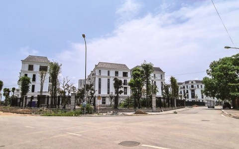 Thị trường bất động sản 10 năm qua: Điều gì khiến nhiều doanh nghiệp chùn bước?